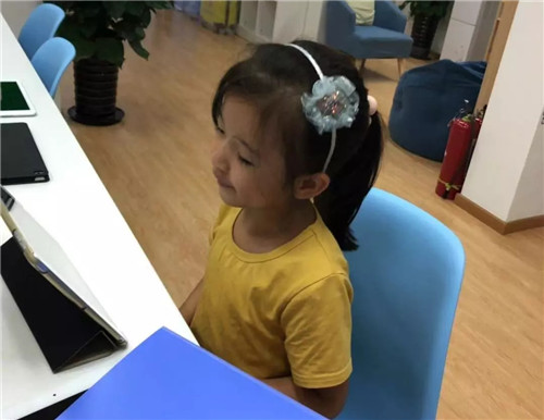 每份讀書報(bào)告的書寫都具有儀式感——小學(xué)員Eva的閱讀之旅 每份讀書報(bào)告的書寫都具有儀式感——小學(xué)員Eva的閱讀之旅